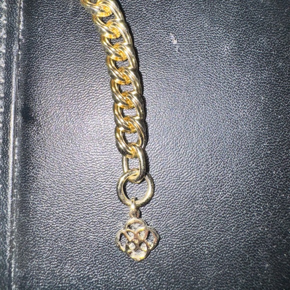 Kendra Scott Vincent Chain Bracelet Gold, Size: S/M Excellent preowned condition - Picture 7 of 15